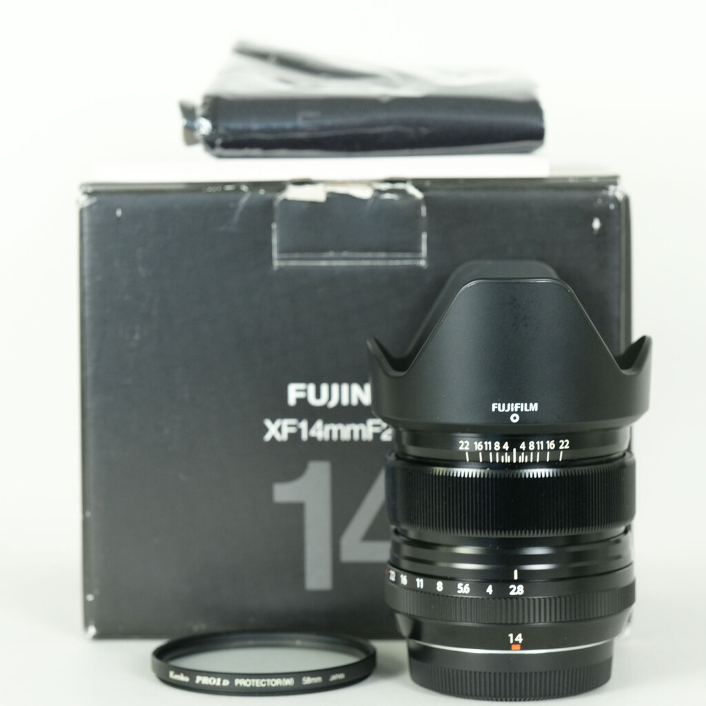 FUJIFILM XF14mmF2.8 R