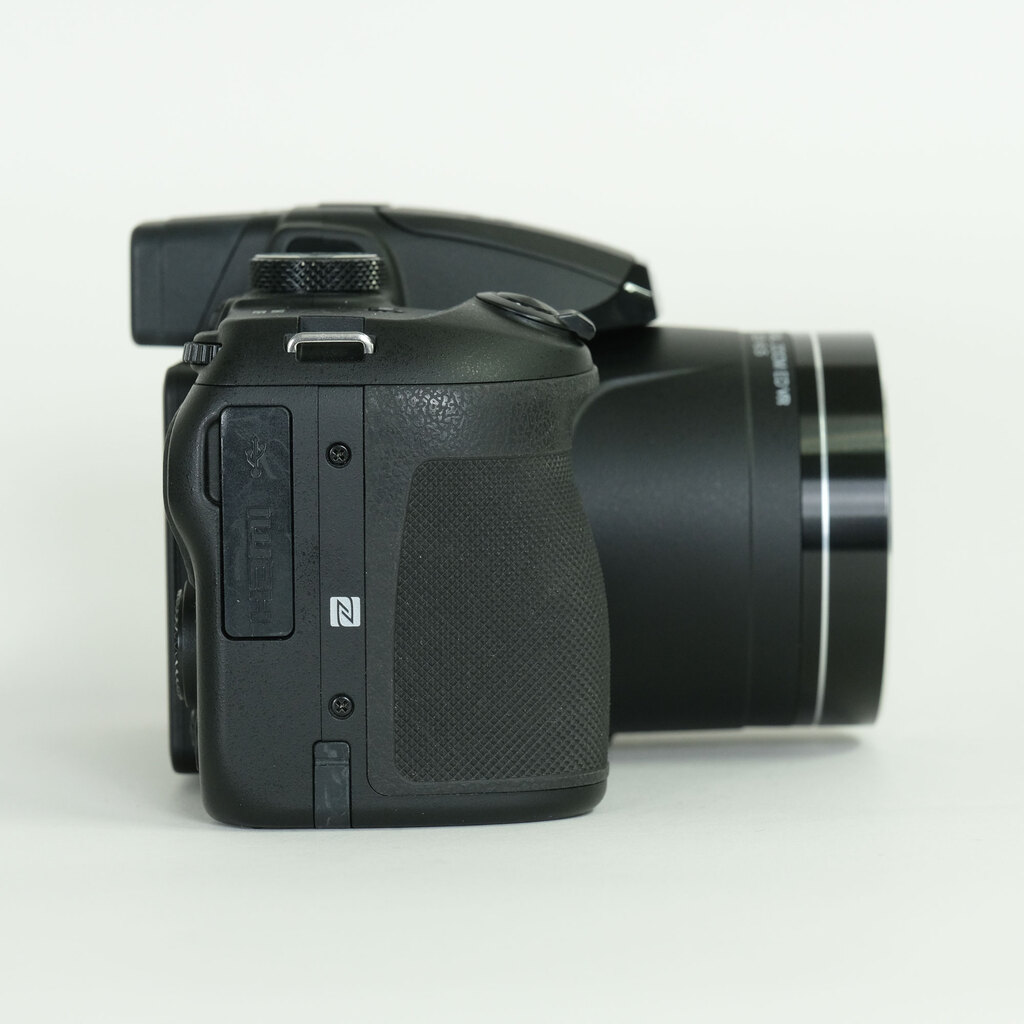 Nikon COOLPIX B700 ブラック Nikon COOLPIX B700 ブラック