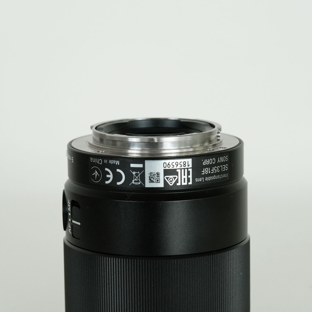 SONY FE 35mm F1.8 SEL35F18F