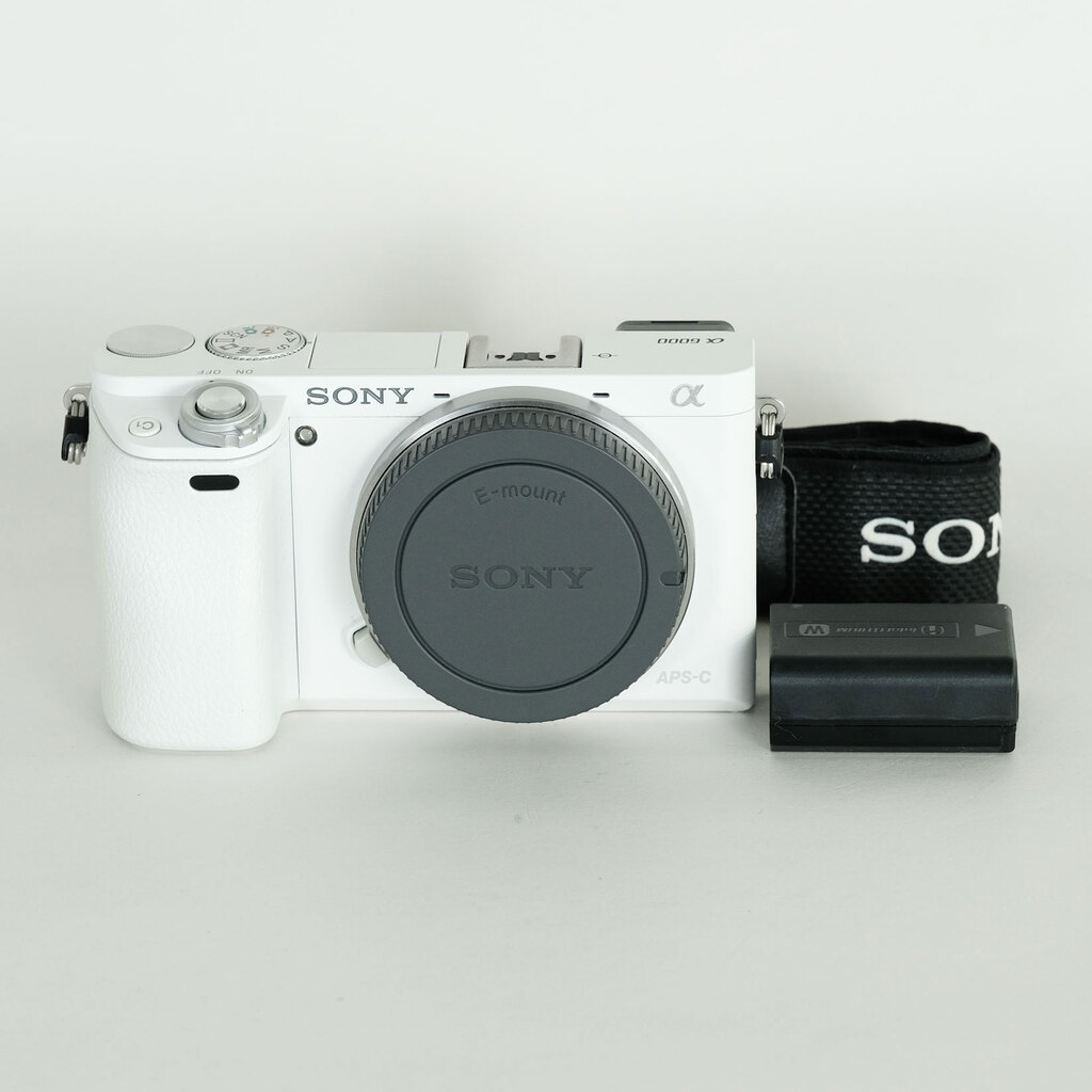 SONY α6000（ILCE-6000）