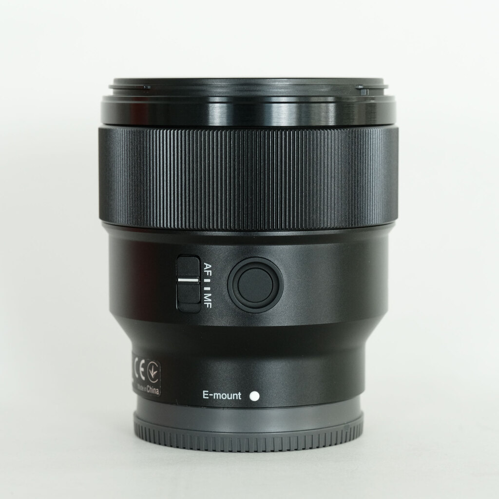 SONY FE 85mm F1.8 SEL85F18