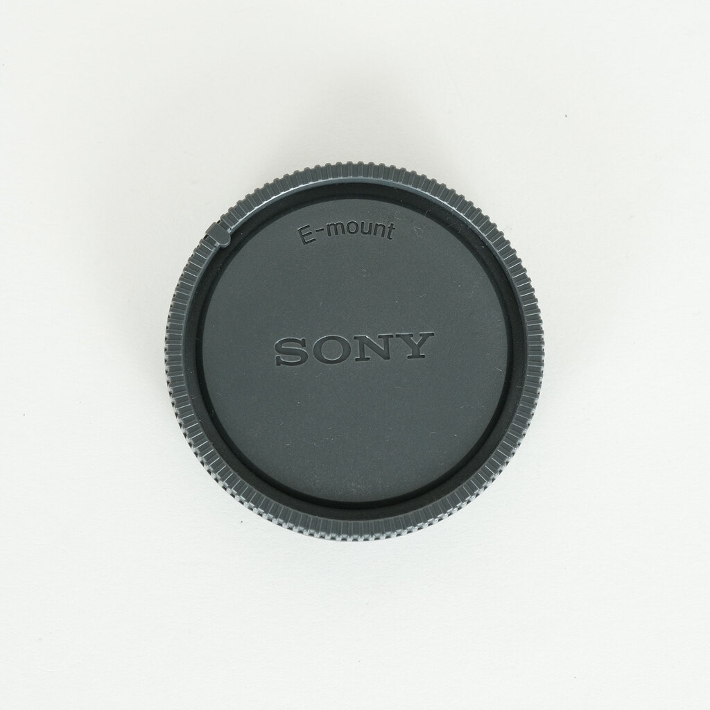 SONY Vario-Tessar T* FE 16-35mm F4 ZA OSS SEL1635Z SONY Vario-Tessar T* FE 16-35mm F4 ZA OSS SEL1635Z