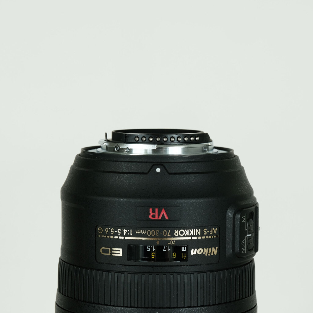 Nikon AF-S VR Zoom-Nikkor 70-300mm F4.5-5.6G IF-ED