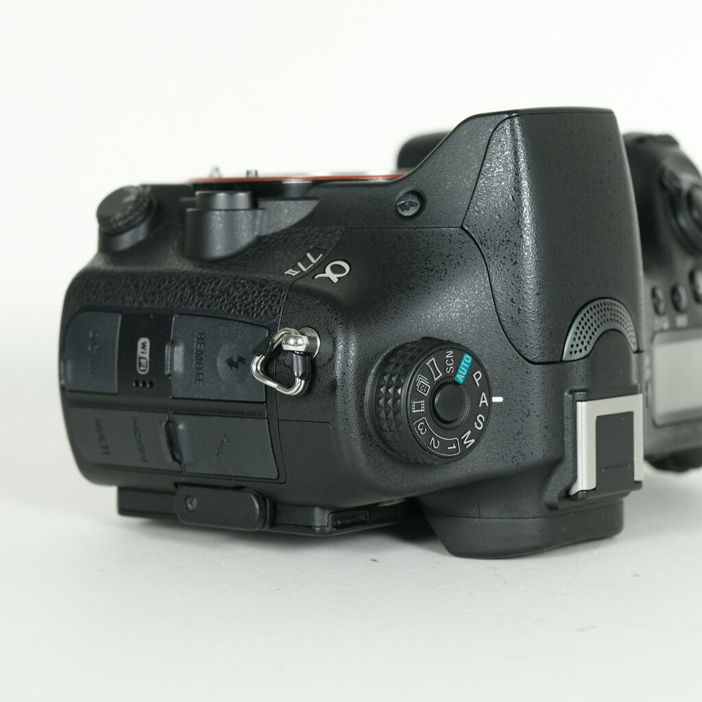 SONY α77IIボディ ILCA-77M2