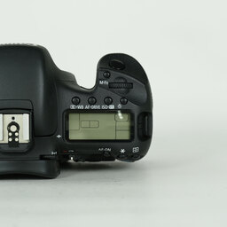 Canon EOS 7D ボディ