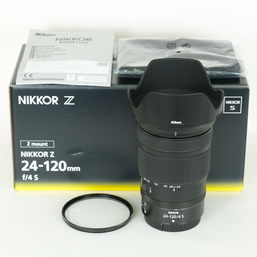 Nikon NIKKOR Z 24-120mm f/4 S Nikon NIKKOR Z 24-120mm f/4 S