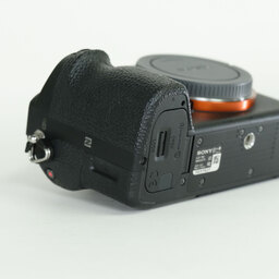 SONY α7 II(ILCE-7M2) SONY α7 II(ILCE-7M2)
