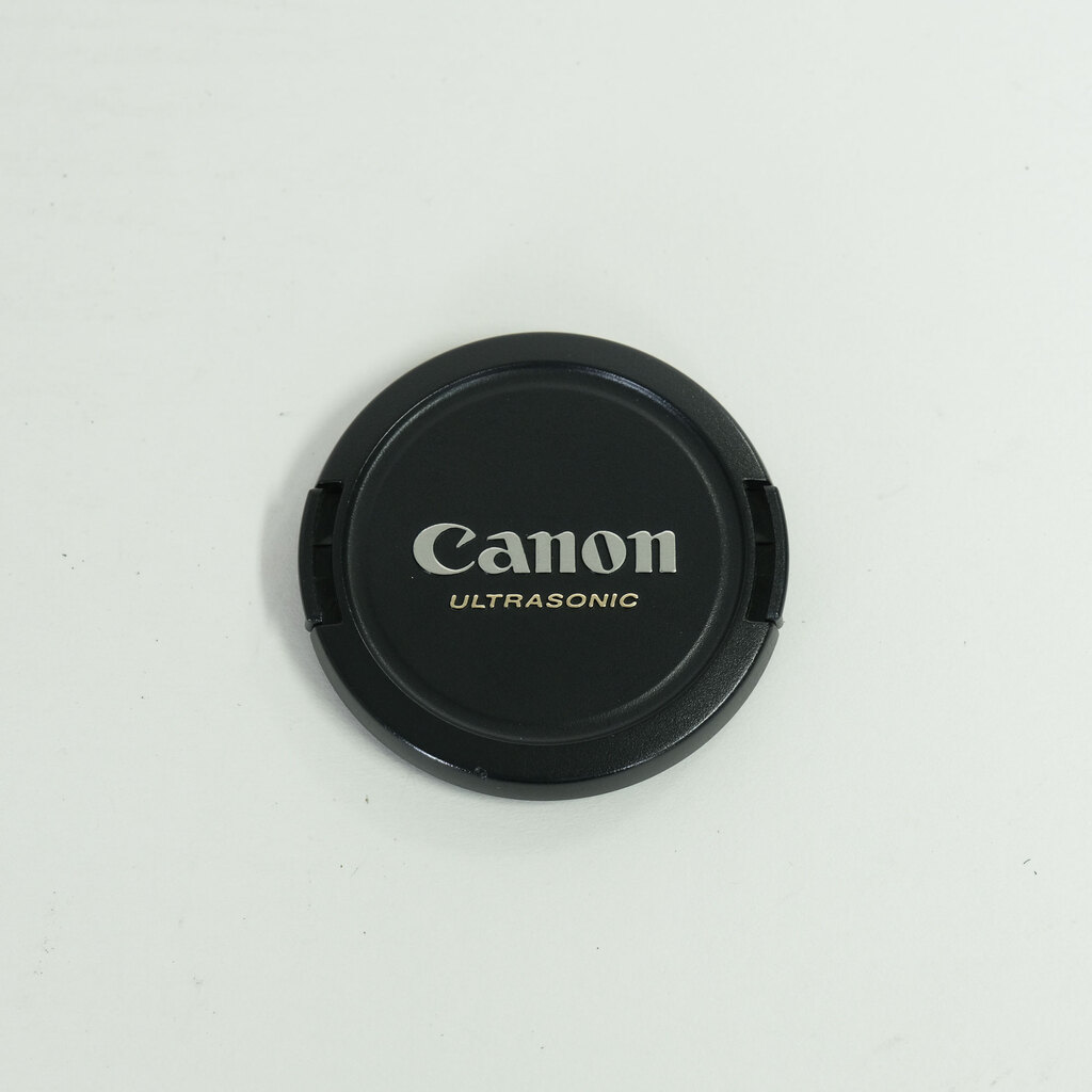 Canon EF-S 18-55mm F3.5-5.6 II USM