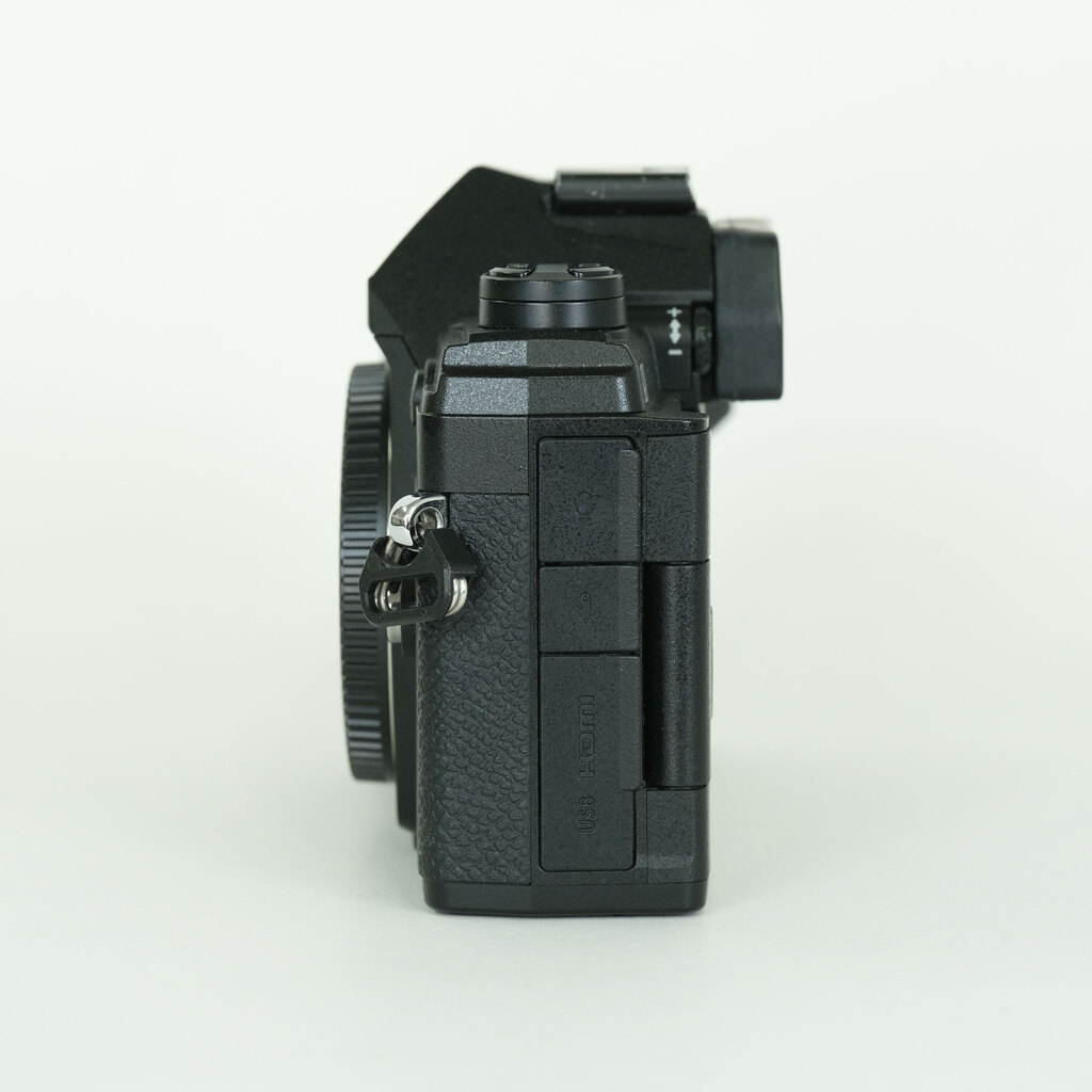 OLYMPUS OM-D E-M5 Mark III OLYMPUS OM-D E-M5 Mark III