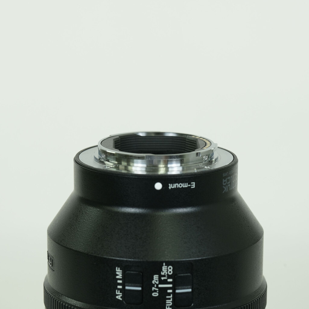 SONY FE 135mm F1.8 GM SEL135F18GM SONY FE 135mm F1.8 GM SEL135F18GM