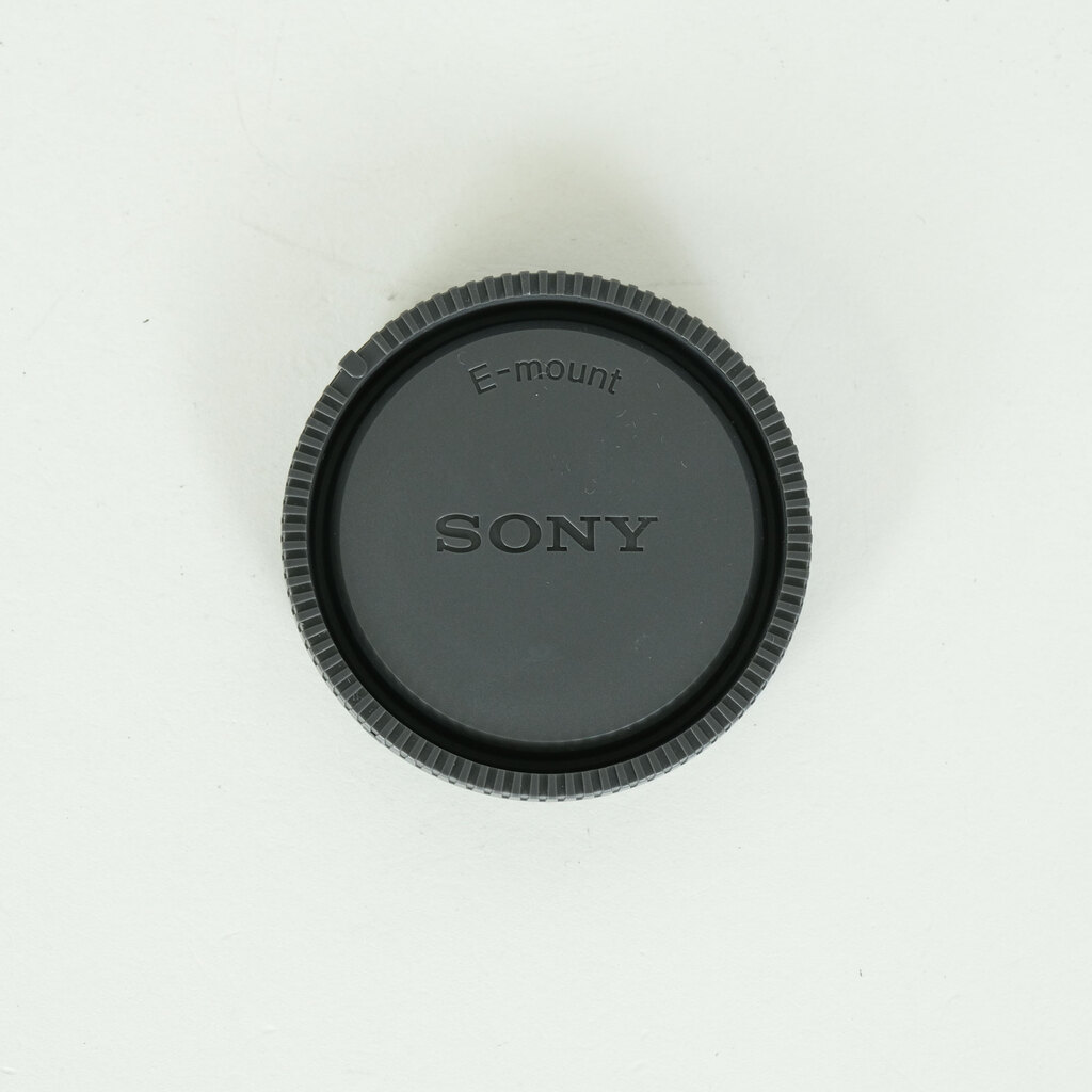 SONY Vario-Tessar T＊ E 16-70mm F4 ZA OSS SEL1670Z