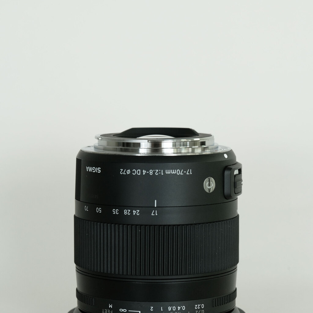 SIGMA 17-70mm F2.8-4 DC MACRO OS HSM | Contemporary [キヤノンEF用]