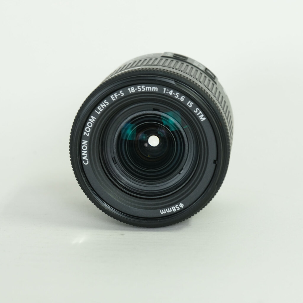 Canon EF-S18-55mm F4-5.6 IS STM