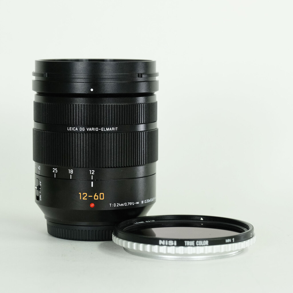 Panasonic LEICA DG VARIO-ELMARIT 12-60mm / F2.8-4.0 ASPH. / POWER O.I.S. Panasonic LEICA DG VARIO-ELMARIT 12-60mm / F2.8-4.0 ASPH. / POWER O.I.S.