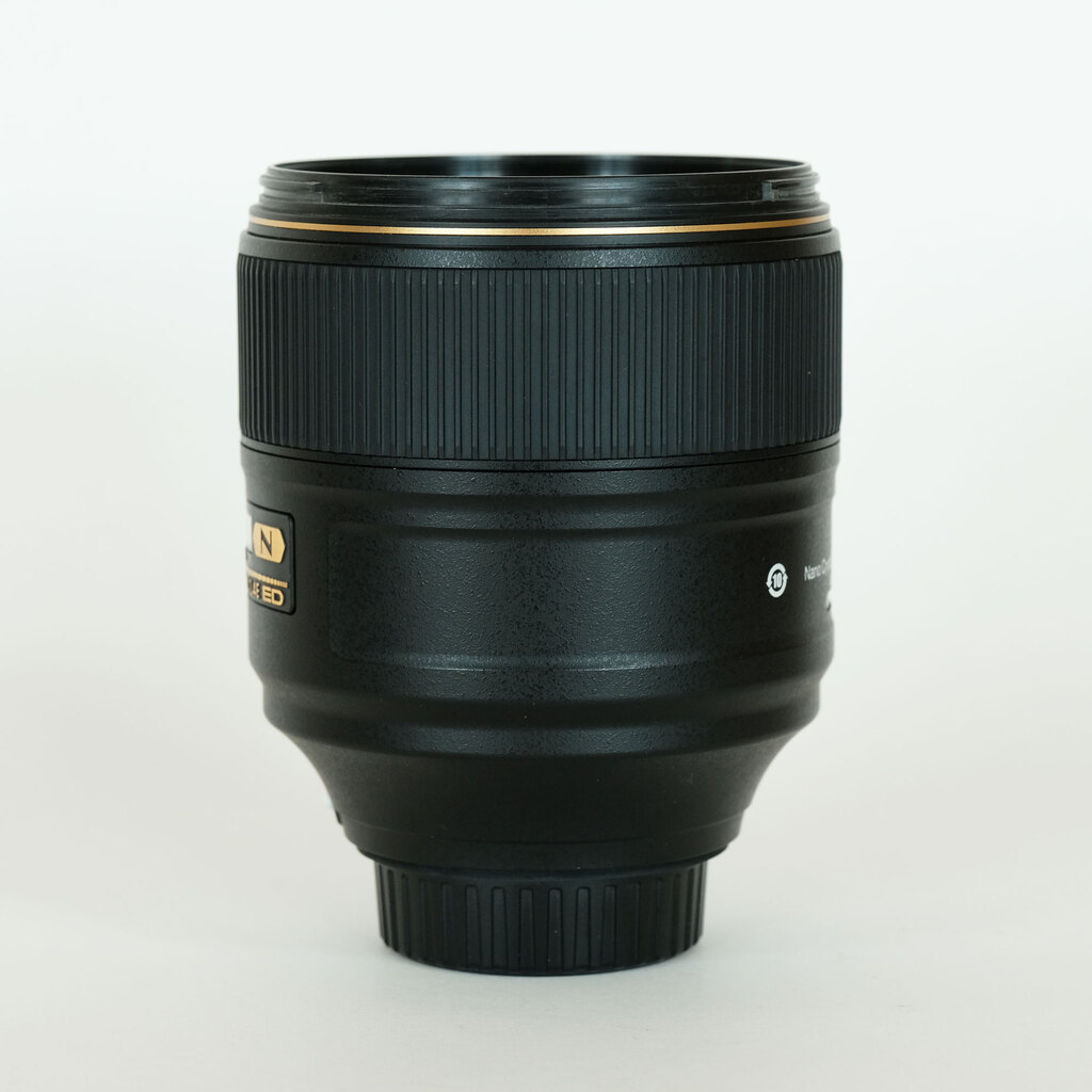 Nikon AF-S NIKKOR 105mm f/1.4E EDの出品 | ONE SCENE（ワンシーン）