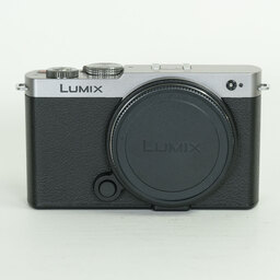 Panasonic LUMIX DC-S9 Panasonic LUMIX DC-S9