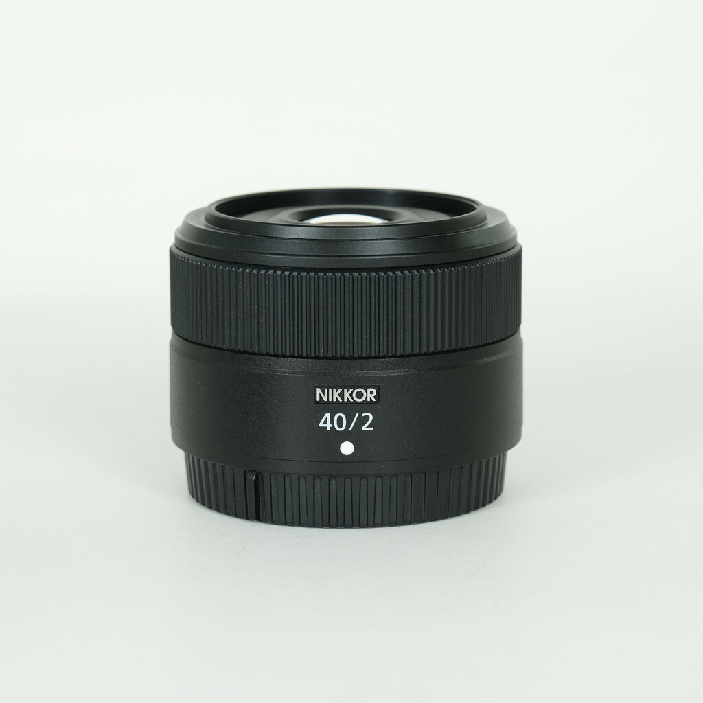 Nikon NIKKOR Z 40mm f/2 [Normal]