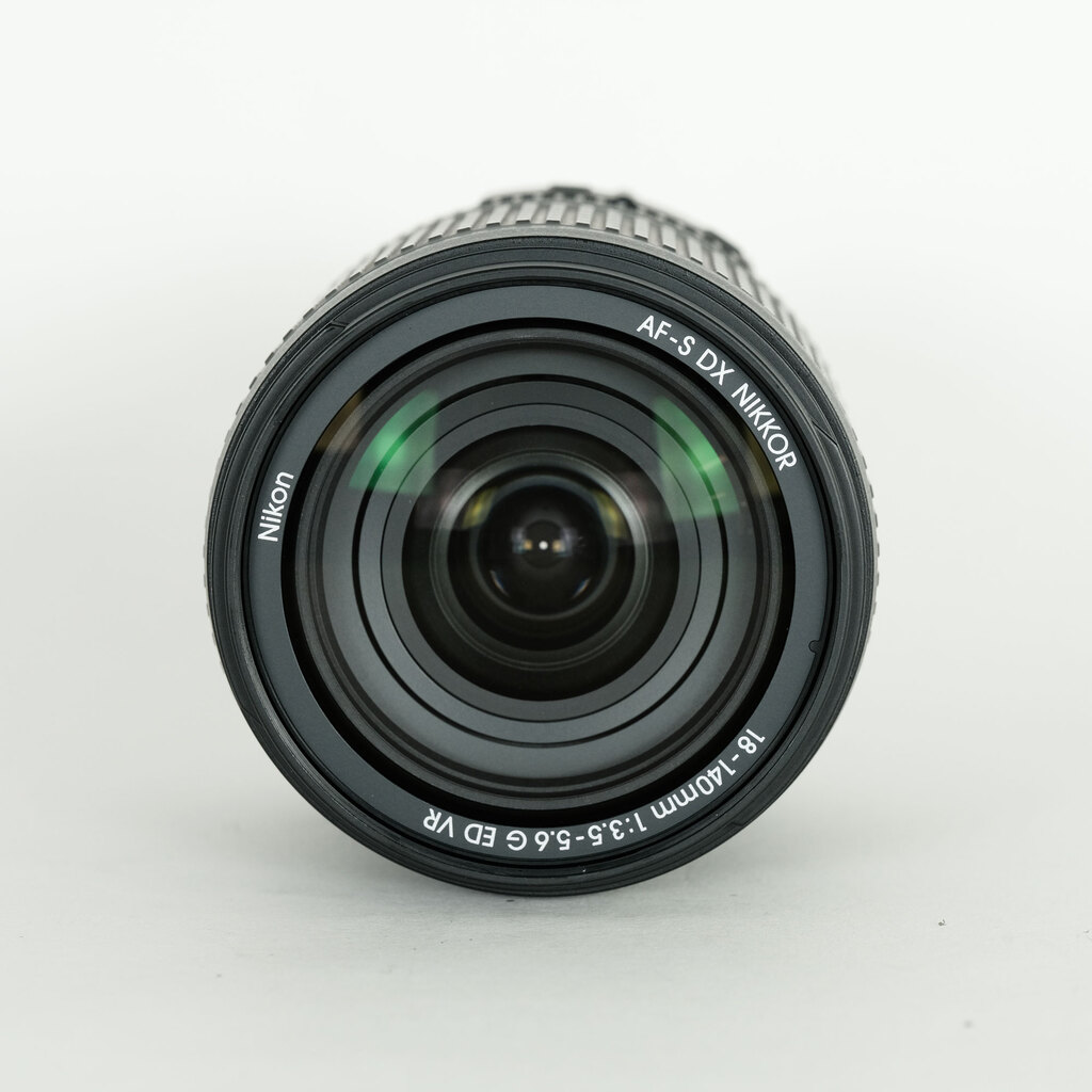Nikon AF-S DX NIKKOR 18-140mm F3.5-5.6G ED VR