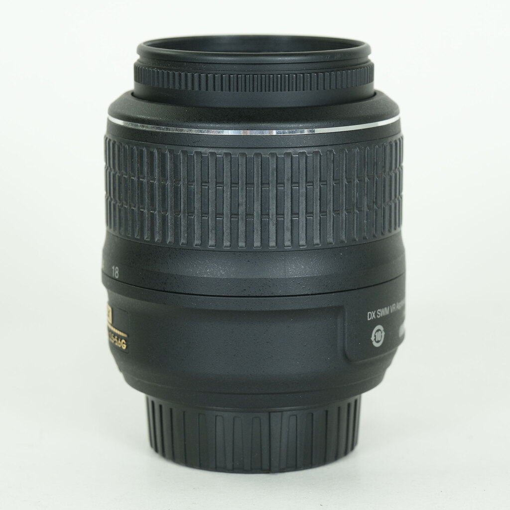 Nikon AF-S DX NIKKOR 18-55mm F3.5-5.6 G VR