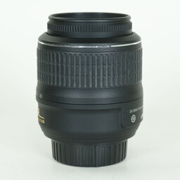 Nikon AF-S DX NIKKOR 18-55mm F3.5-5.6 G VR