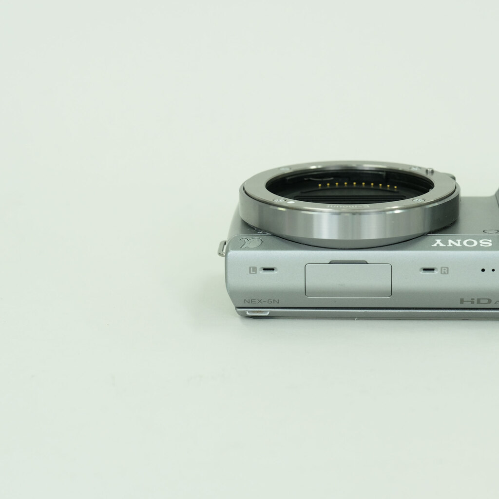 SONY α NEX-5N ボディ シルバー SONY α NEX-5N ボディ シルバー