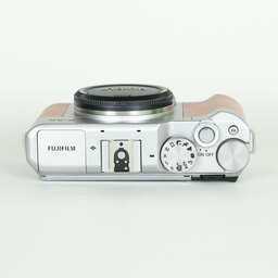 FUJIFILM X-A5 ボディ ブラウン