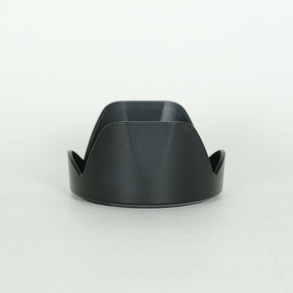 Nikon AF-P DX NIKKOR 18-55mm F3.5-5.6G VR Nikon AF-P DX NIKKOR 18-55mm F3.5-5.6G VR