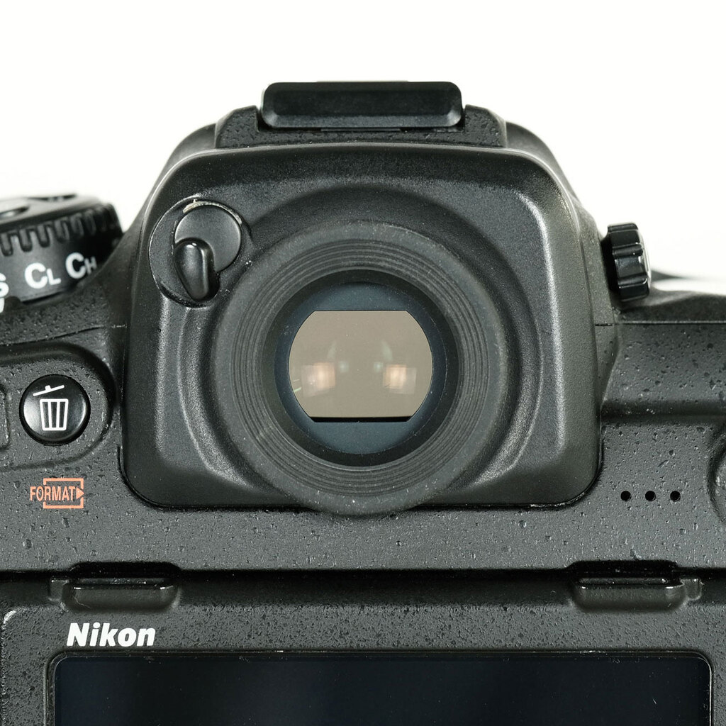 Nikon D500