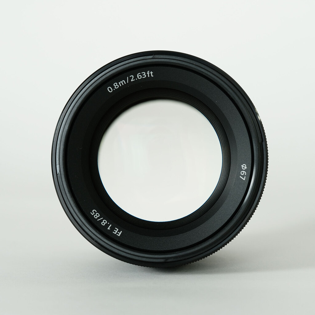 SONY FE 85mm F1.8 SEL85F18