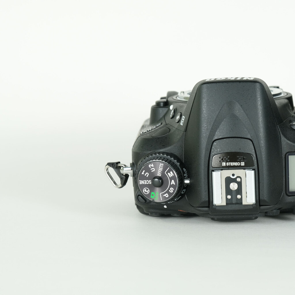 Nikon D7100の出品 | ONE SCENE（ワンシーン）