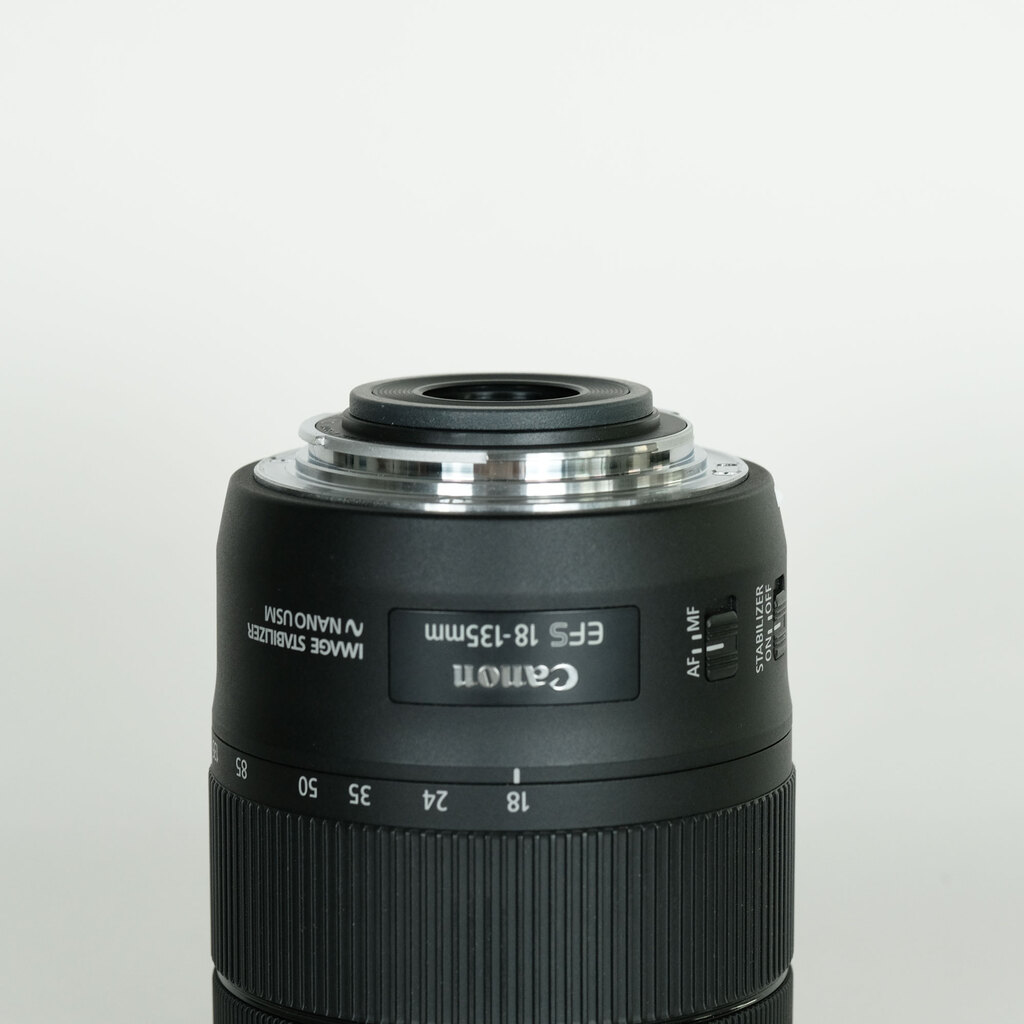 Canon EF-S18-135mm F3.5-5.6 IS USM