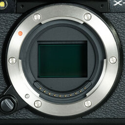 FUJIFILM X-S10