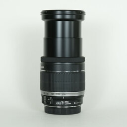 Canon EF-S18-200mm F3.5-5.6 IS