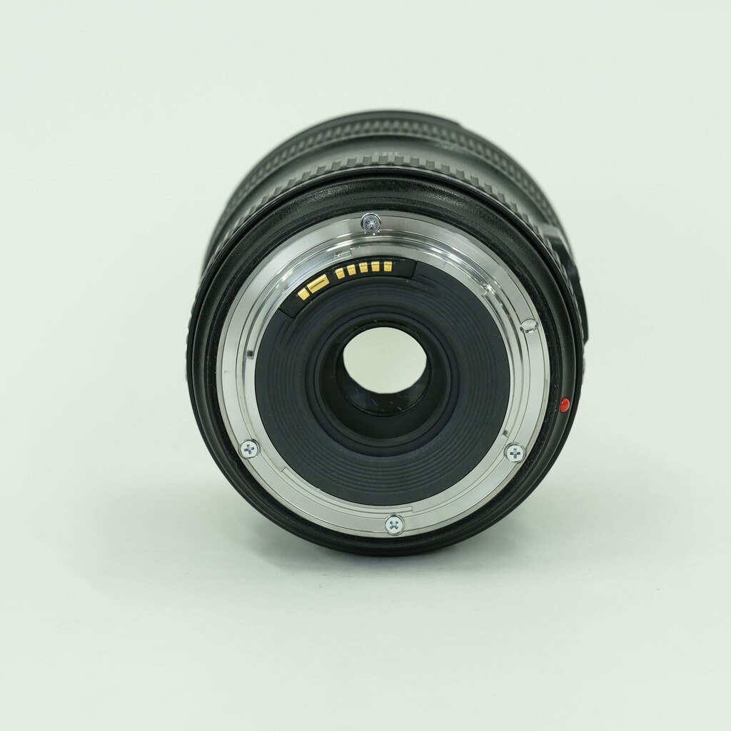 Canon EF24-70mm F4L IS USM Canon EF24-70mm F4L IS USM