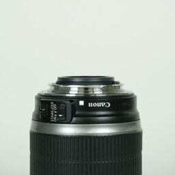 Canon EF-S18-200mm F3.5-5.6 IS