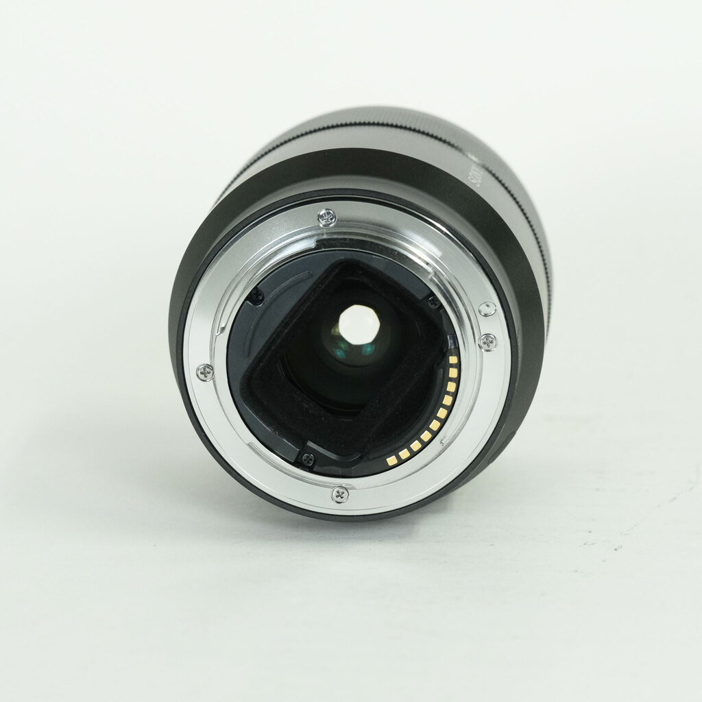 SONY FE 50mm F2.8 Macro SEL50M28