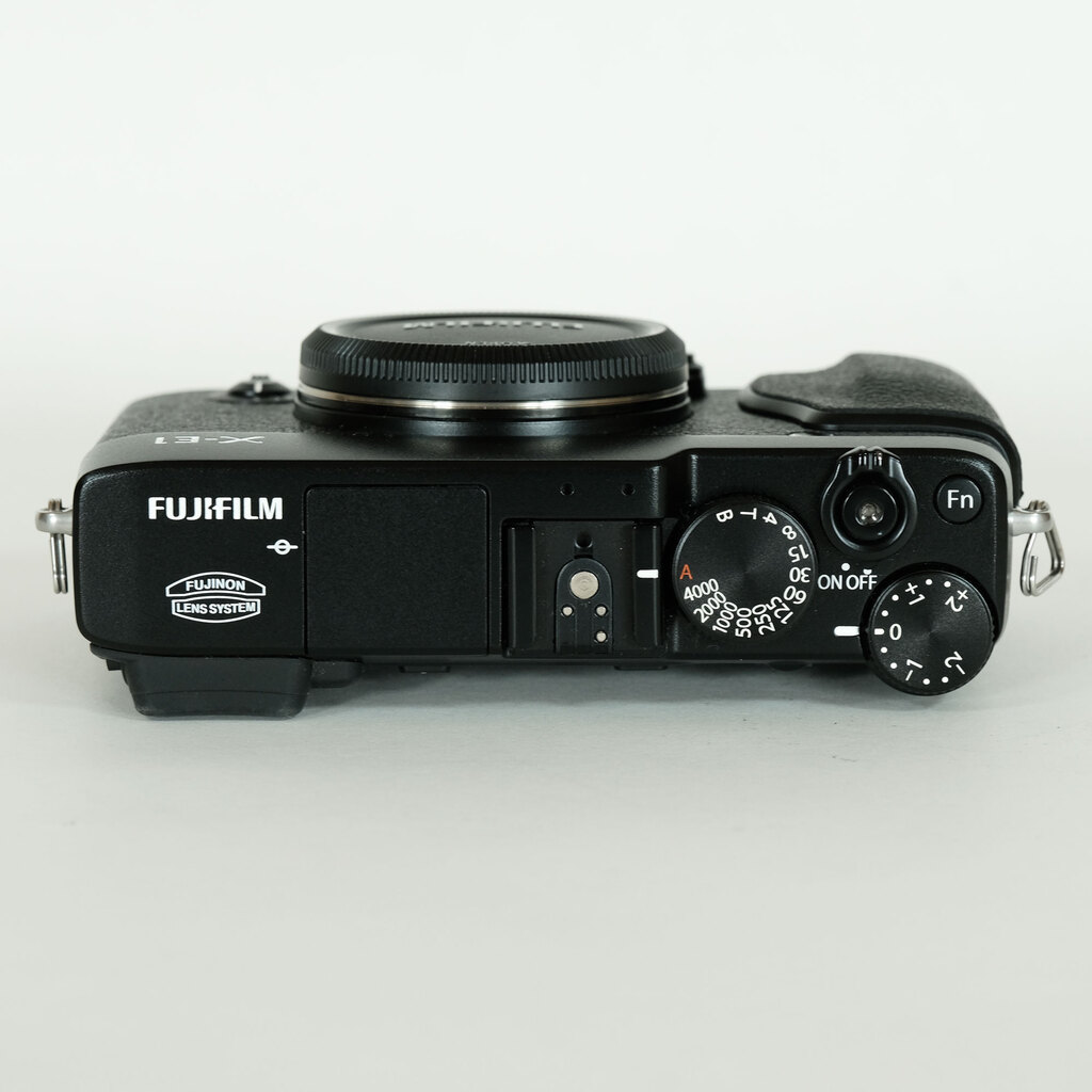 FUJIFILM X-E1 ブラックの出品 | ONE SCENE（ワンシーン）
