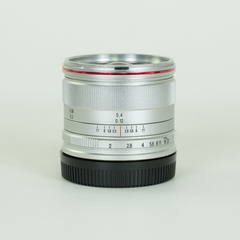LAOWA 7.5mm F2(マイクロフォーサーズ用) シルバー LAOWA 7.5mm F2(マイクロフォーサーズ用) シルバー