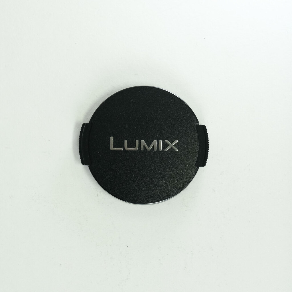 Panasonic LUMIX G 20mm F1.7 II ASPH. Panasonic LUMIX G 20mm F1.7 II ASPH.