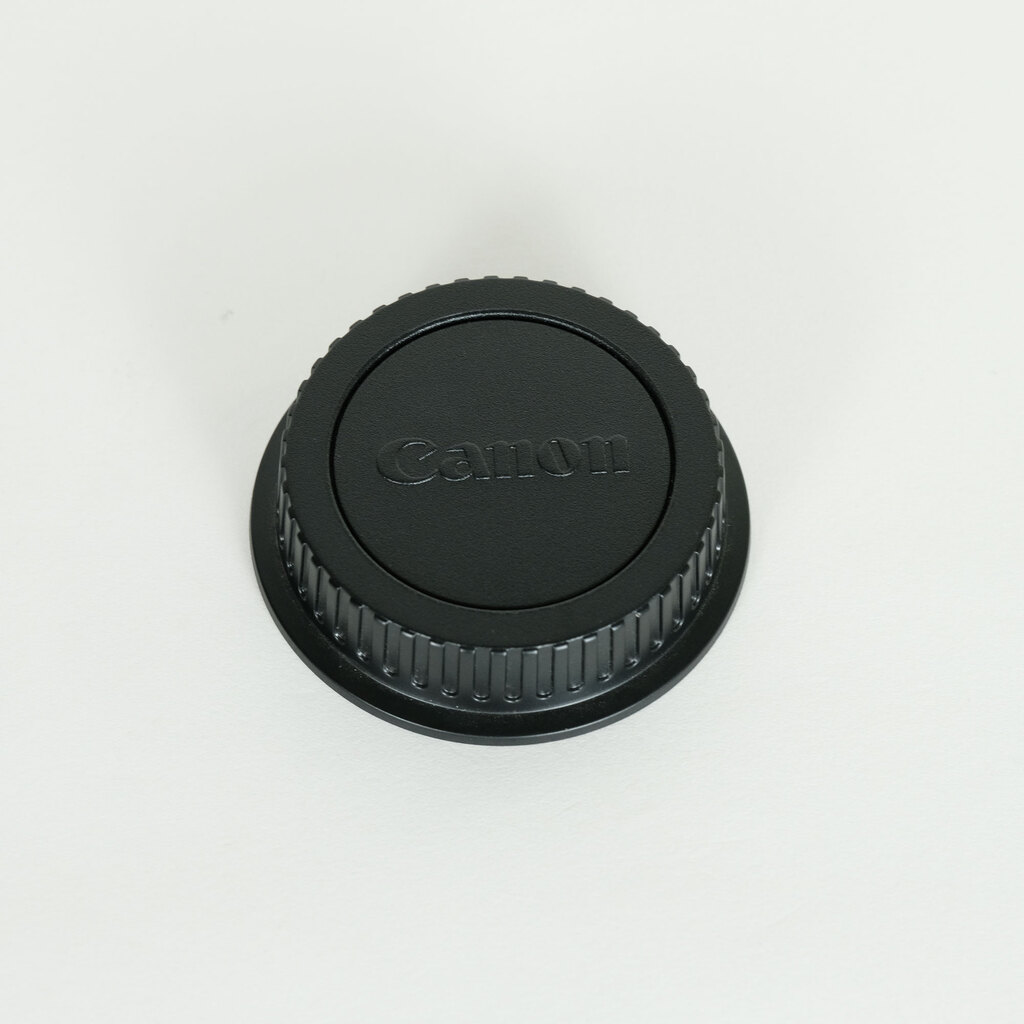 Canon EF-S18-55mm F3.5-5.6 IS STM