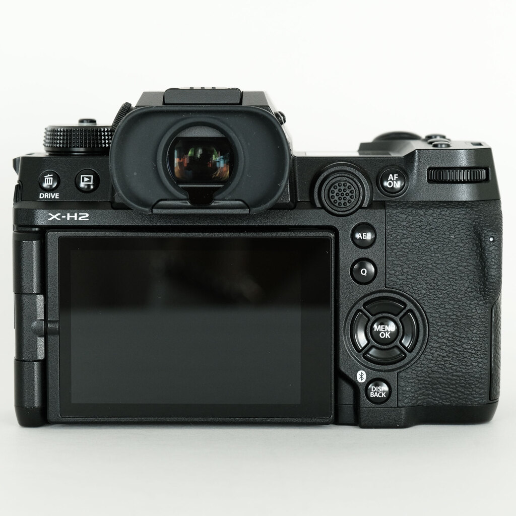 FUJIFILM X-H2