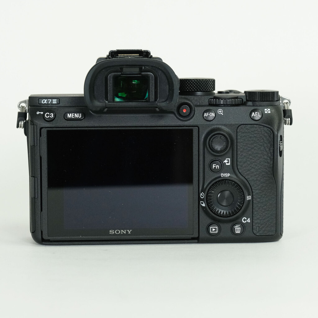 SONY α7 III（ILCE-7M3）