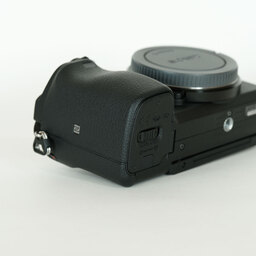 SONY α6400（ILCE-6400）