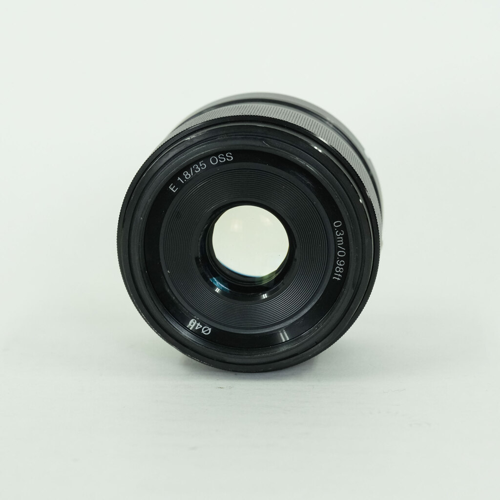 SONY E 35mm F1.8 OSS SEL35F18