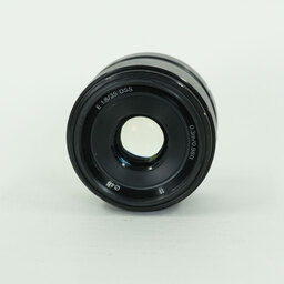 SONY E 35mm F1.8 OSS SEL35F18