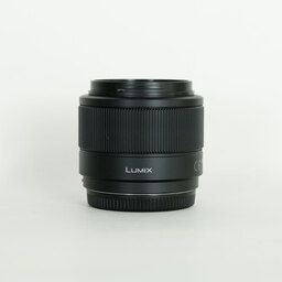 Panasonic LUMIX G 25mm F1.7 ASPH. Panasonic LUMIX G 25mm F1.7 ASPH.