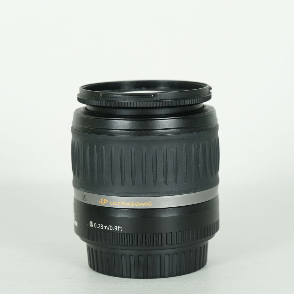 Canon EF-S 18-55mm F3.5-5.6 II USMの出品 | ONE SCENE（ワンシーン）