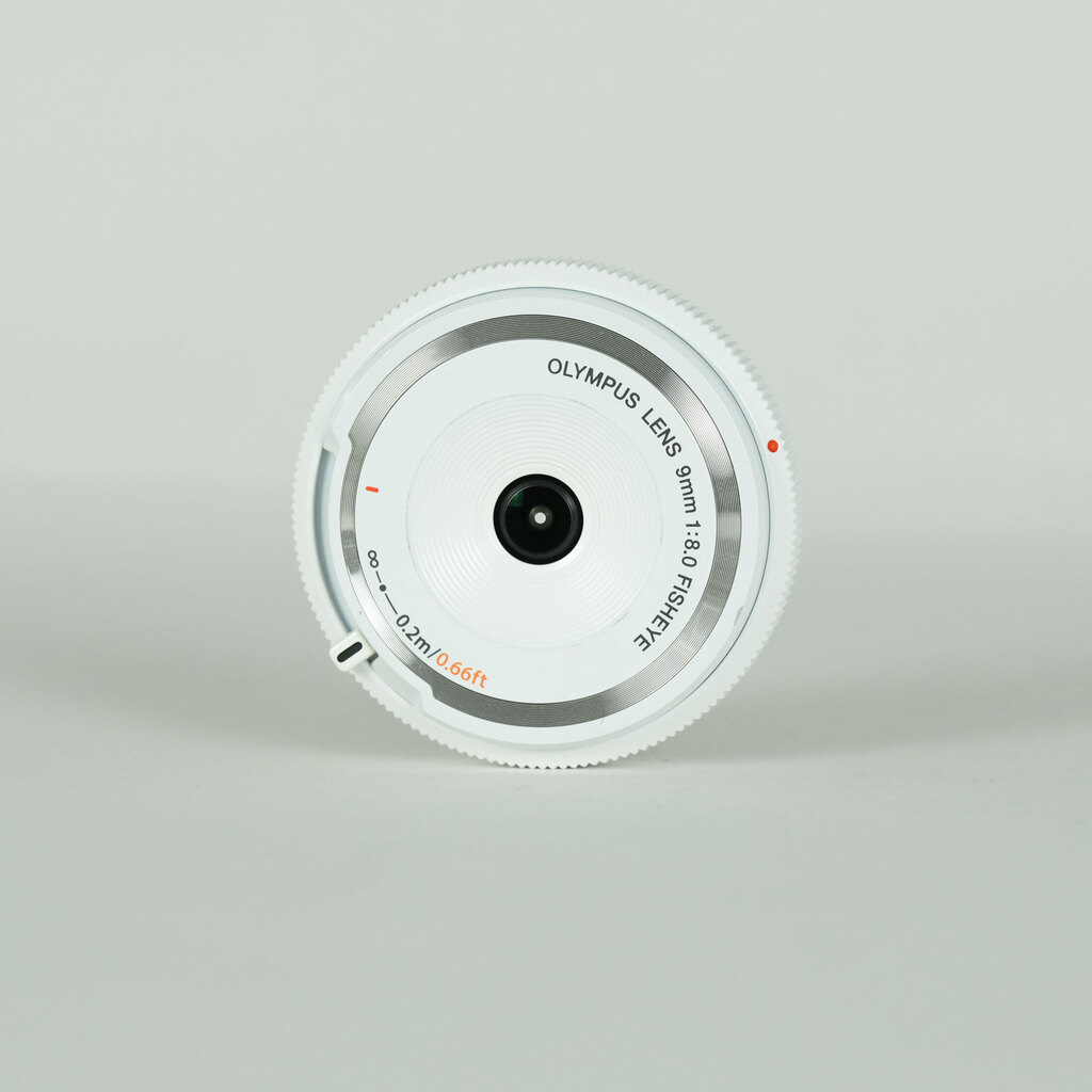 OLYMPUS フィッシュアイボディキャップレンズ（9mm F8.0 FISHEYE
