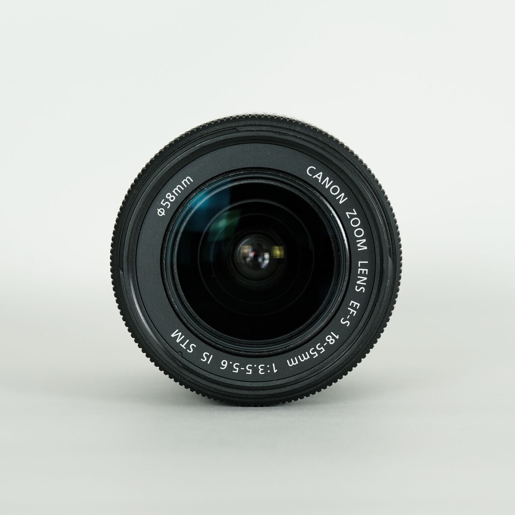 Canon EF-S18-55mm F3.5-5.6 IS STM