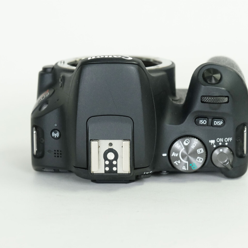 Canon EOS Kiss X9